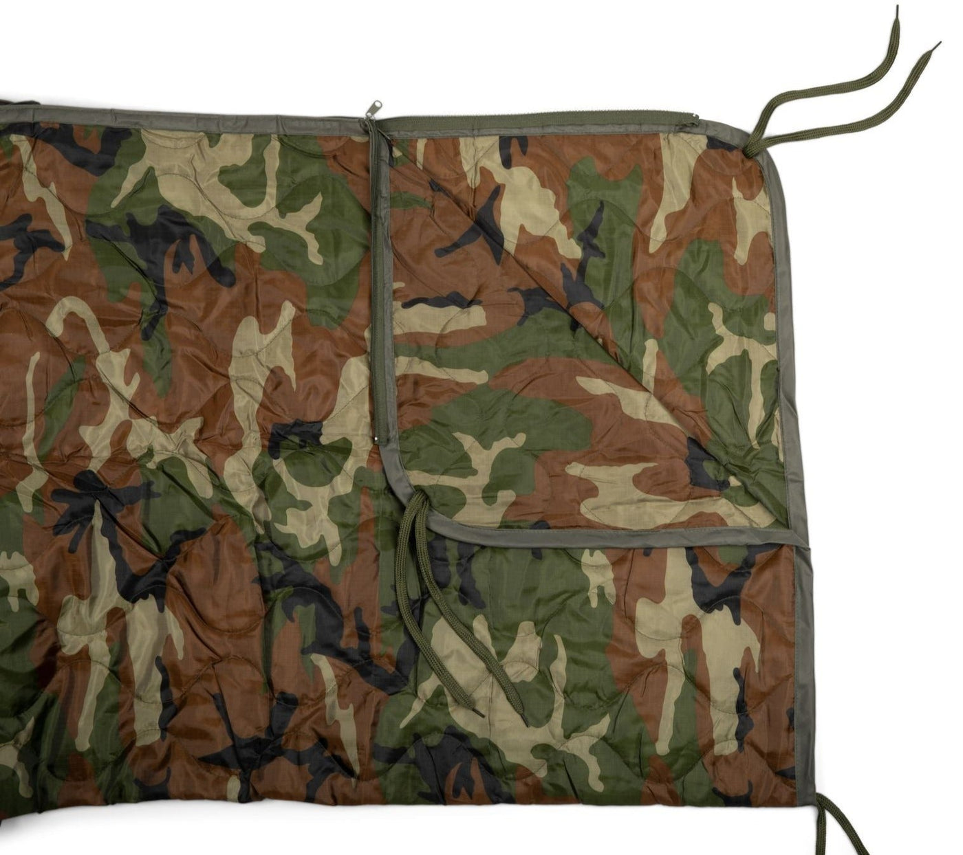 Woobie Blanket 2.0/Poncho Liner w/Stuff Sack/Woodland